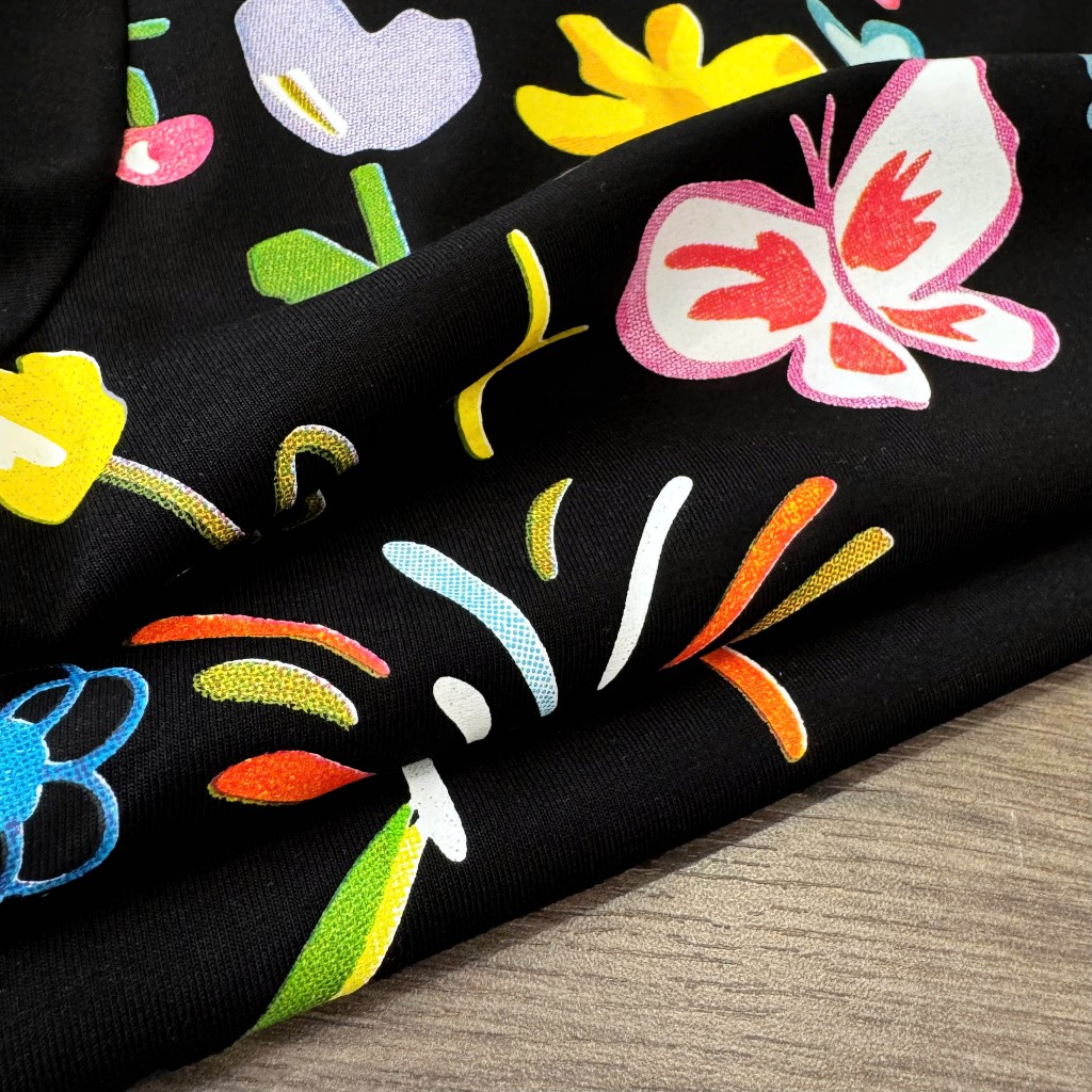Áo Thun Mirage In Chữ Sắc Màu Local Brand Chất 100% Cotton Mềm Mịn Thoáng Mát.