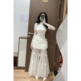 MIMI CLOTHING -Váy Maxi Trắng Phối Ren Và Hoa Nổi Dịu Dàng Tiểu Thư