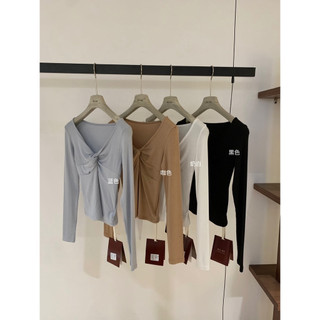 𝐏𝐡𝐢𝐞𝐧 𝐖𝐆𝐖𝐄 | (Sẵn) w8415 Áo Thun Co Dãn Mỏng Nhẹ Không Lộ Soắn Ngực Cổ V Dài Tay