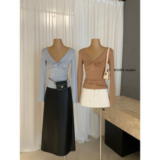 𝐏𝐡𝐢𝐞𝐧 𝐖𝐆𝐖𝐄 | (Sẵn) w8415 Áo Thun Co Dãn Mỏng Nhẹ Không Lộ Soắn Ngực Cổ V Dài Tay