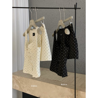 𝐏𝐡𝐢𝐞𝐧 𝐖𝐆𝐖𝐄 | (Sẵn) w8685 Set Chấm bi Áo 2 Dây Đan Trước Chân Váy Chữ A Có Quần trong