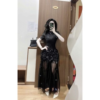 Đầm ren đen sang trọng đính hoa nổi 3D kèm chân váy voan tầng