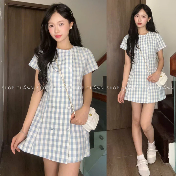 Váy đi chơi nữ V.202, Váy ngắn nữ cổ tròn tay ngắn 2 hàng cúc bọc kẻ caro dáng xuông- Shop Chấm Bi