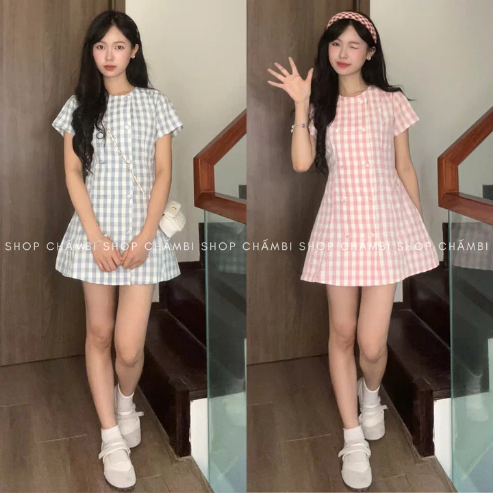 Váy đi chơi nữ V.202, Váy ngắn nữ cổ tròn tay ngắn 2 hàng cúc bọc kẻ caro dáng xuông- Shop Chấm Bi
