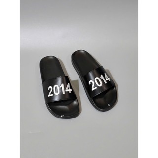 Dép năm sinh 2007,2008,2009,2010,2011,2012,2013, 2014 dép lê nam nữ quai da số thêu hot trend