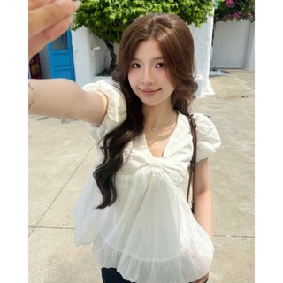 Áo babydoll tay phồng cổ V dáng bí xinh xắn, Áo kiểu nữ dáng tiểu thư LAVIAN A108
