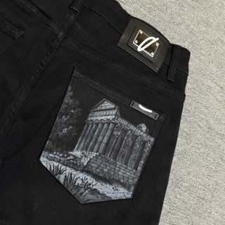 quần short jean nam màu đen trơn hoạ tiết điểm nhấn túi sau cực đẹp,vải dày mềm co giãn nhẹ phom dáng chuẩn siêu cấp QC