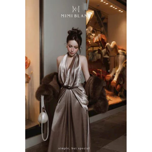 Đầm lụa cổ đổ hở lưng Mimi Blanc