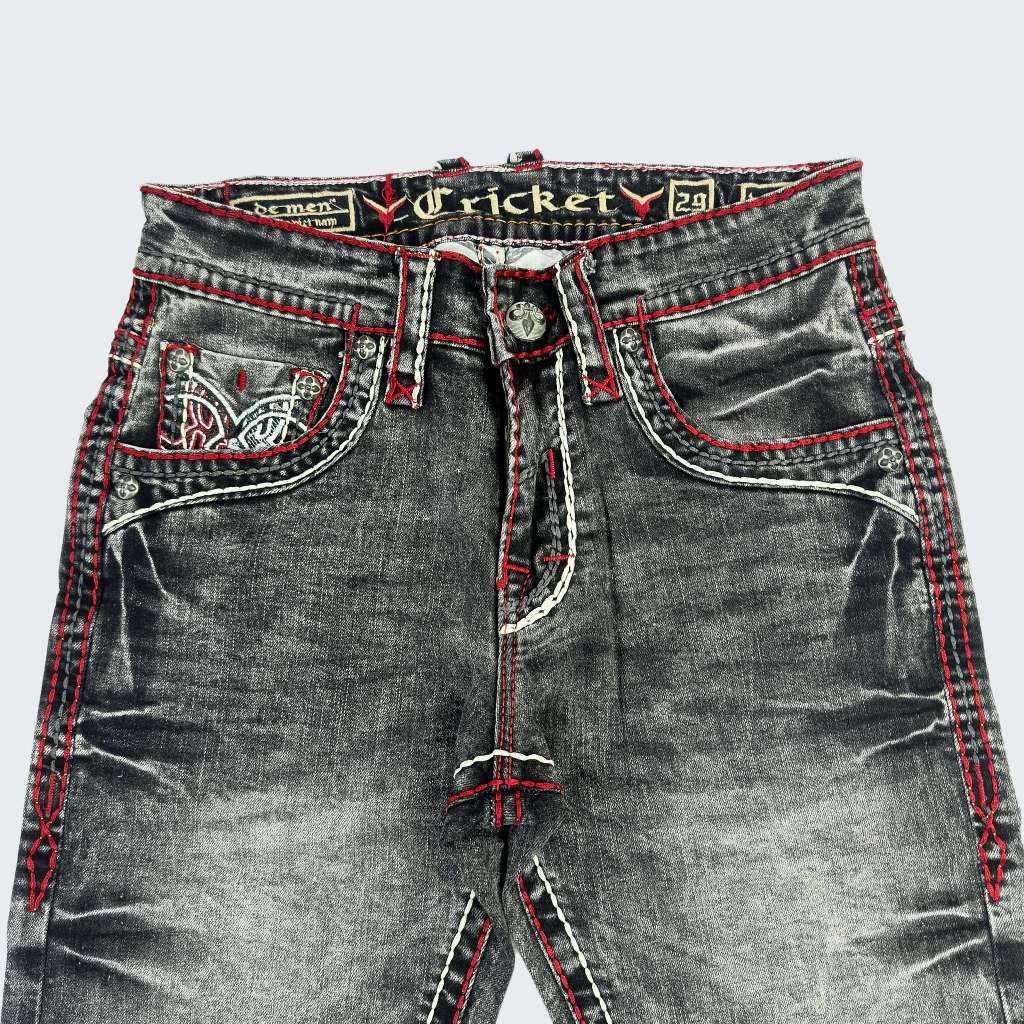 Quần Sọt Jeans Nam Cao Cấp Thêu Họa Tiết Xám Chỉ Đỏ - Vải Jeans Tôn Dáng Form Slimfit Nút Kim Loại Sang Trọng 01