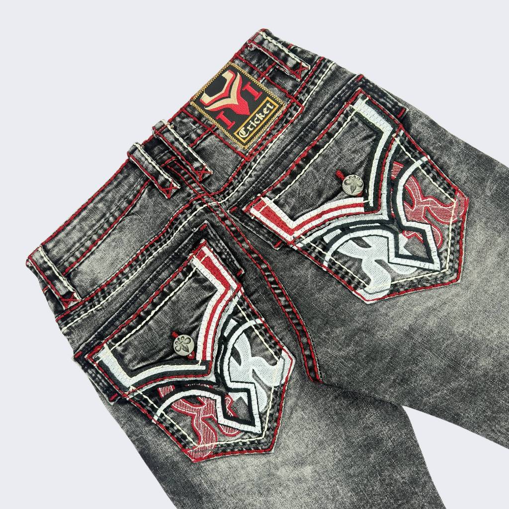 Quần Sọt Jeans Nam Cao Cấp Thêu Họa Tiết Xám Chỉ Đỏ - Vải Jeans Tôn Dáng Form Slimfit Nút Kim Loại Sang Trọng 01