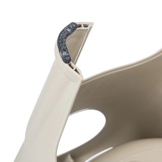 Ghế tựa trẻ em HOKORI nhựa VIỆT NHẬT (MS: 1952) Kích thước: 30.5x26x51.5 (cm)
