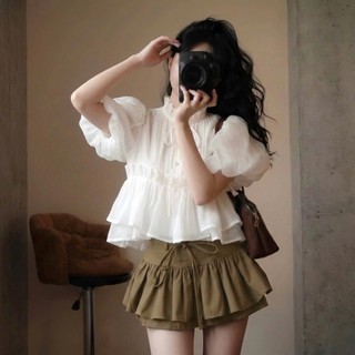 Set Áo Kiểu Trắng Cổ Bèo Dây Buộc Tay Phồng + Quần Short Nâu | Bộ Đồ Nữ Thanh Lịch Dễ Thương