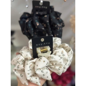 Combo Kẹp Tóc Scrunchie Hoa Nhí Vintage – Phụ Kiện Tóc Nữ Nhẹ Nhàng Dễ Thương