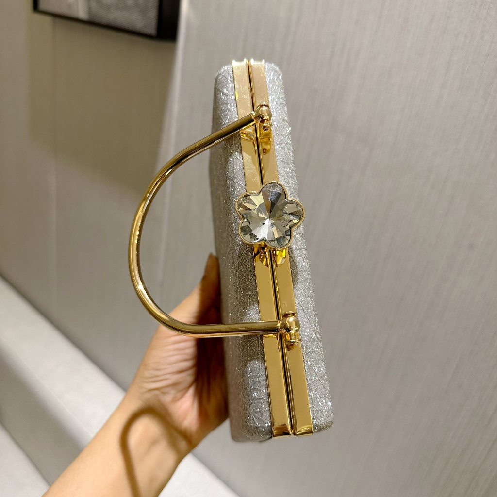 Clutch Ví Cầm Tay Nữ Dự Tiệc Sang Trọng Màu Bạc Đính Đá Cao Cấp Mun Store KCU27