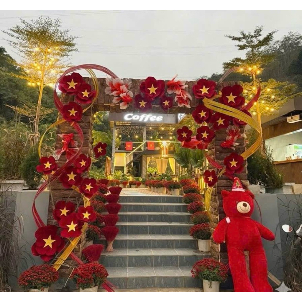 Phên tre uốn dẻo trang trí Decor lễ 30/4 – 1/5 | Decor quán cafe, sự kiện