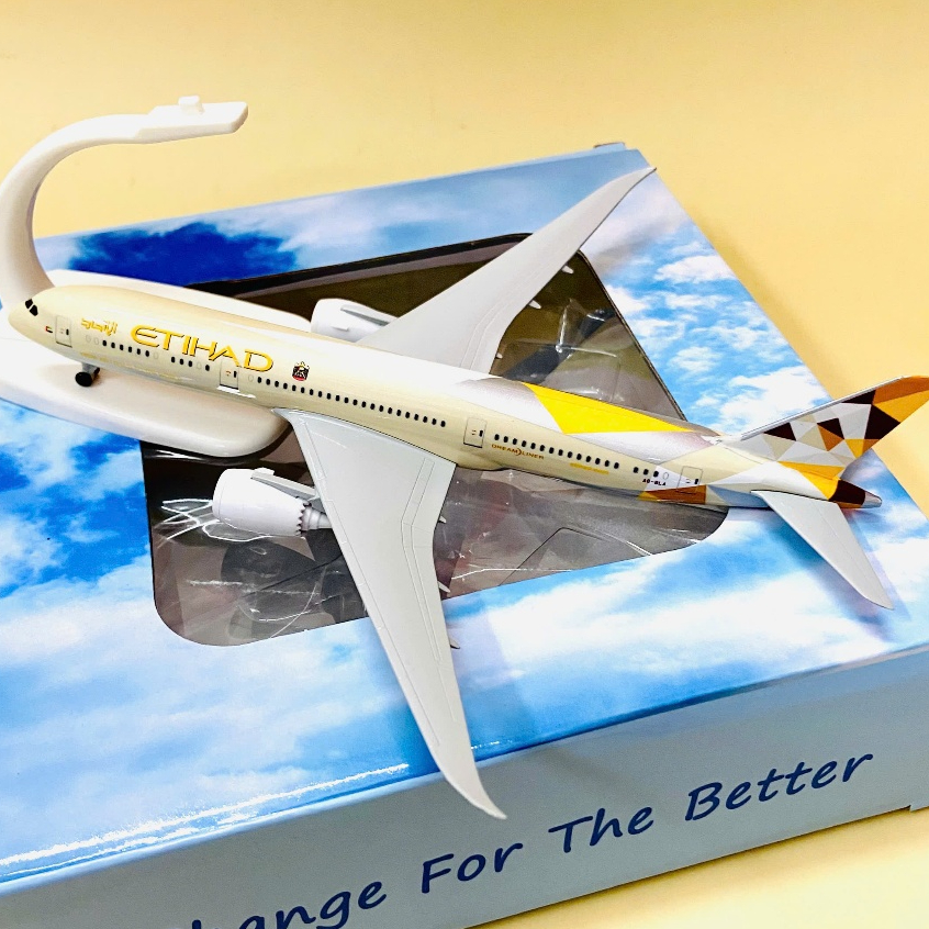 Máy Bay Hãng hàng không United Arab Emirates "Etihad Airways" Boeing 787 Dreamliner Tỉ Lệ 1:400 | Display Airplane Model