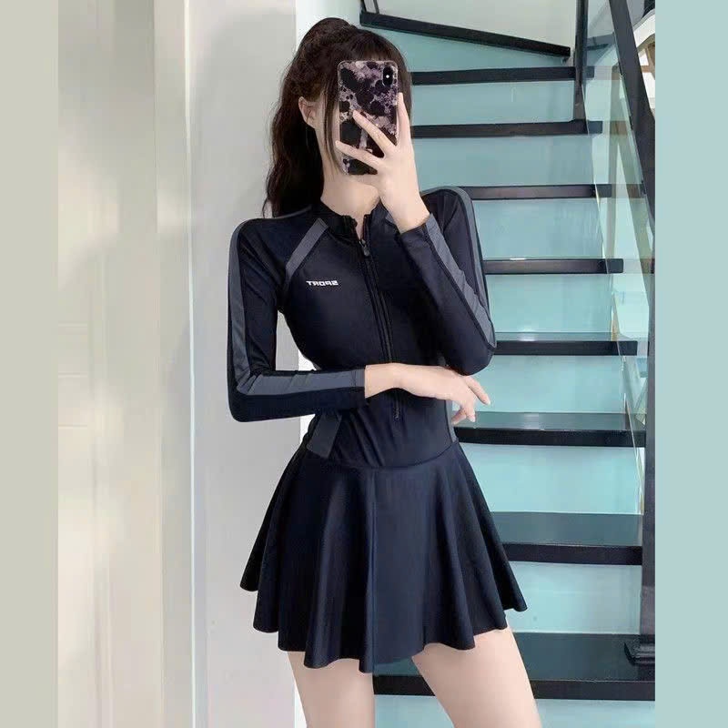 Đồ bơi nữ dài tay liền váy bộ đồ bơi cho mẹ và bé có đồ bảo vệ ngực ,size40kg tới 68kg