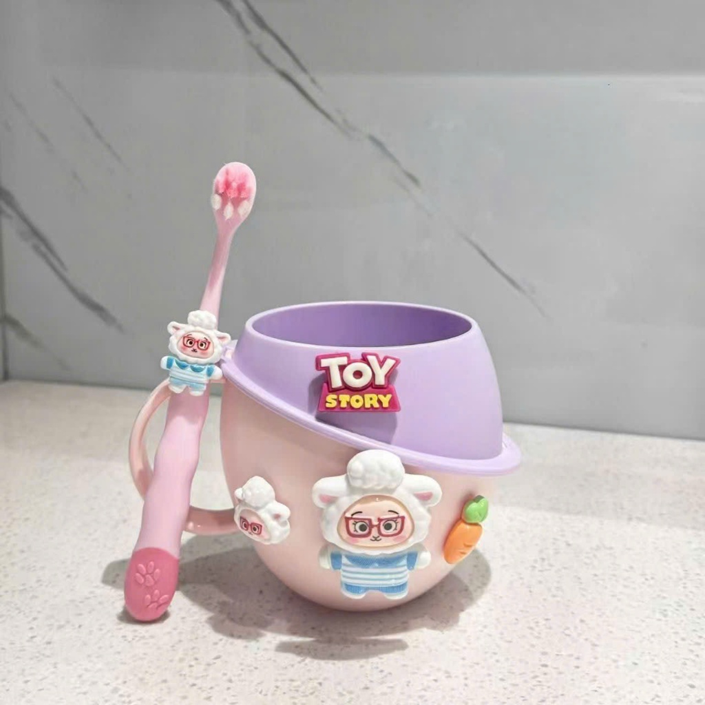 Cốc Súc Miệng Cho Bé Kèm Bàn Chải Đánh Răng Hình Thú Dễ Thương Toy Story – Ly Đánh Răng Trẻ Em Nhựa Cao Cấp