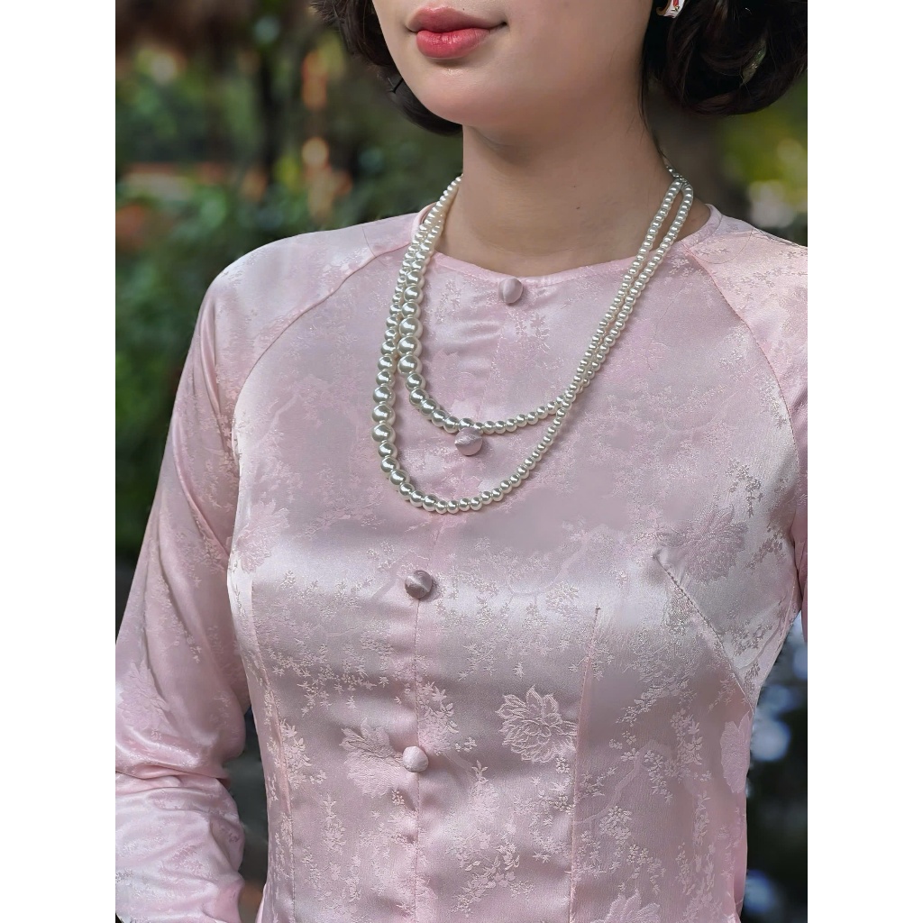 Hân Nguyễn Áo Bà Ba - B.A183 - Áo Bà Ba Gấm Tơ Dệt Hoa Lá Trúc Cổ Tròn Nút Nụ Bọc Dây Kéo Tay Dài QUẦN NGỌC TRAI