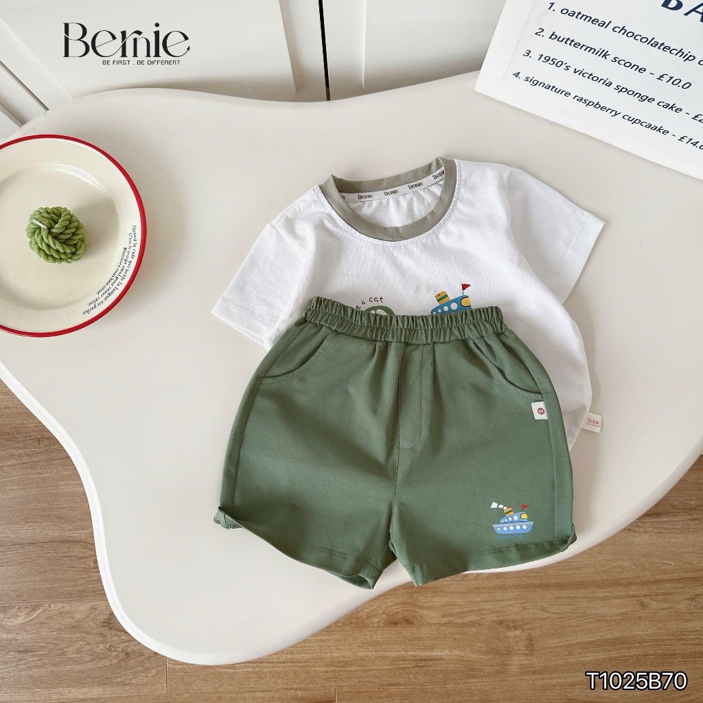 Bộ cotton cộc tay Bernie họa tiết travel vui tươi phối quần cotton 4c cho bé trai 9-28kg