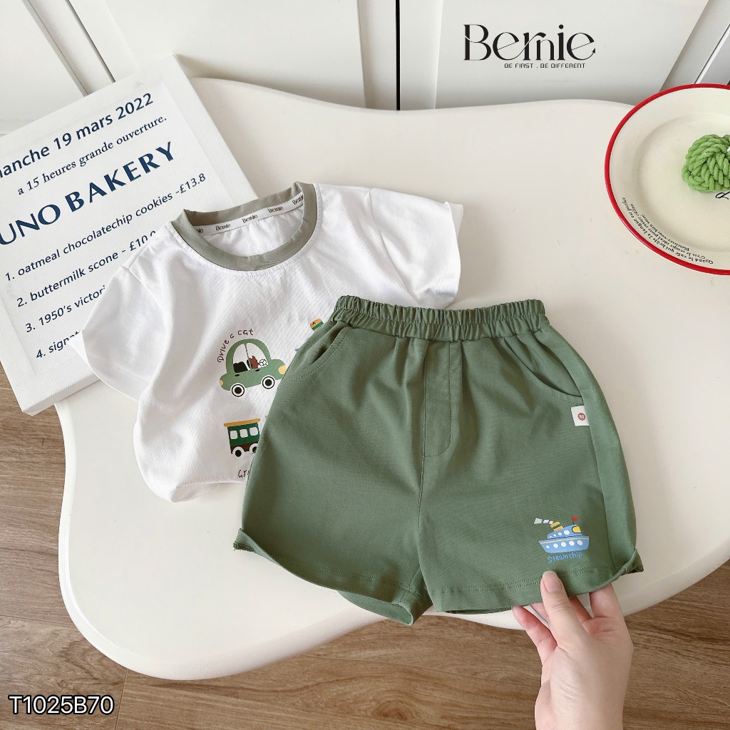 Bộ cotton cộc tay Bernie họa tiết travel vui tươi phối quần cotton 4c cho bé trai 9-28kg