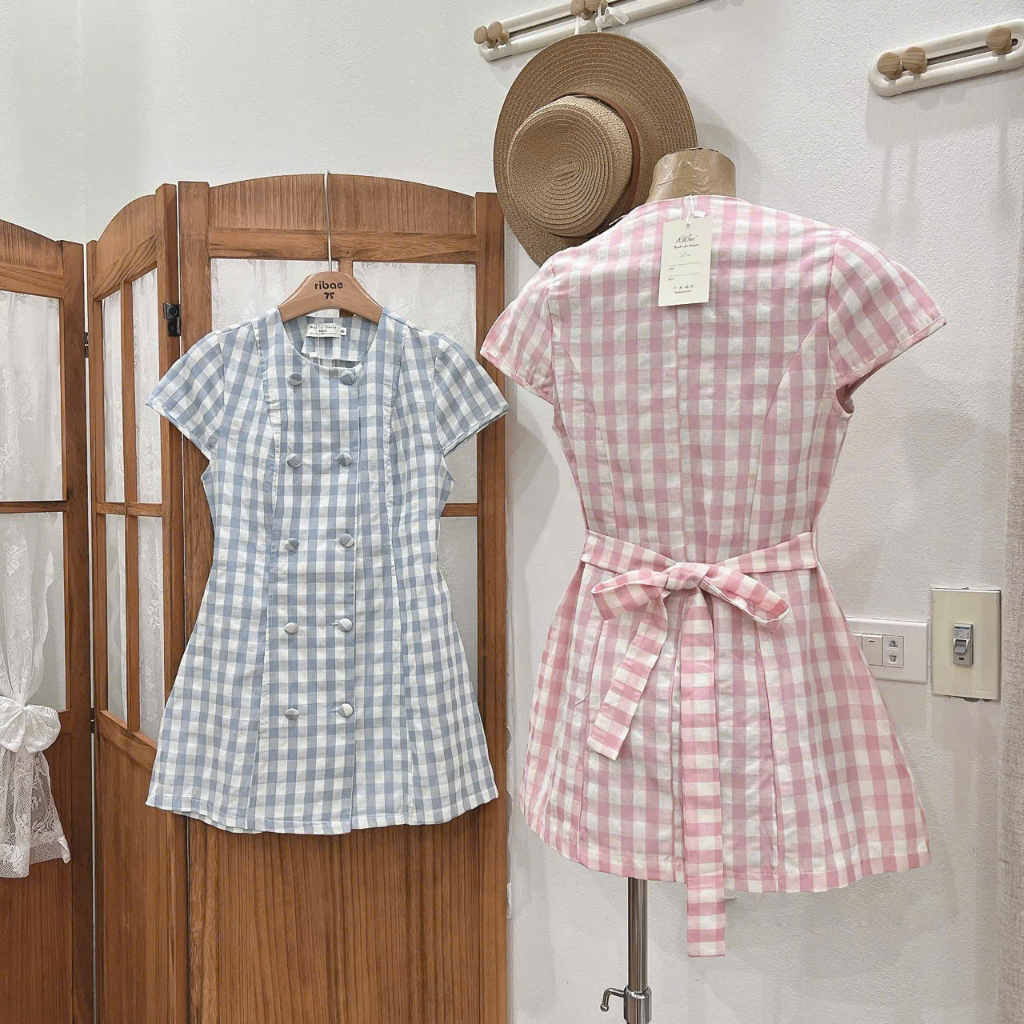 Váy caro cúc bọc dáng chữ A cổ tròn tay ngắn LABEL V29 (không kèm quần trong)