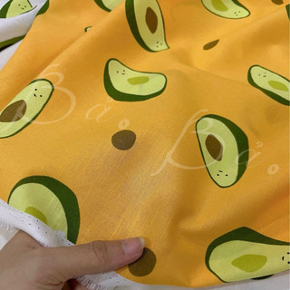Vải Linen Cotton Nền Cam Cà Rốt In Hoạ Tiết Quả Bơ Mềm Rũ Khổ 1m45