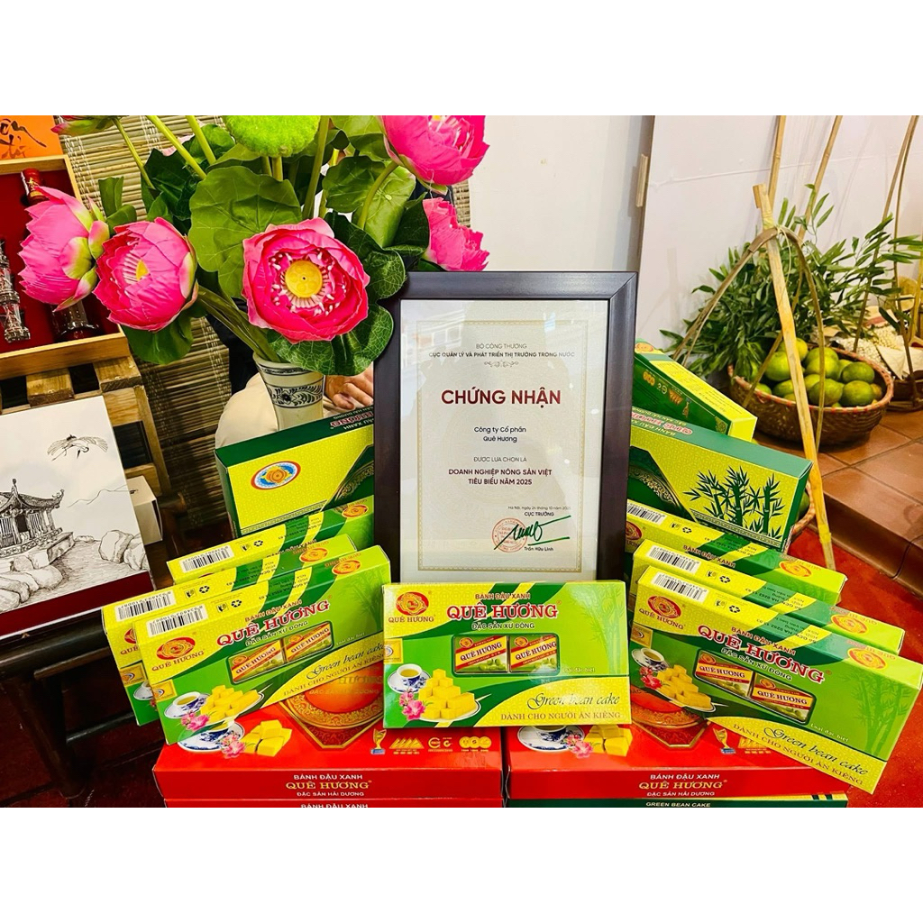 Bánh Đậu Xanh Quê Hương Ăn Kiêng 180g– Đặc Sản Hải Dương, Ngọt Thanh Không Béo, Tan Mịn Hộp 12 thỏi