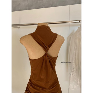 𝐏𝐡𝐢𝐞𝐧 𝐖𝐆𝐖𝐄 | w8827 Áo 3 Lỗ Soắn Lưng Vạt Chéo Hơi Ôm Nhẹ