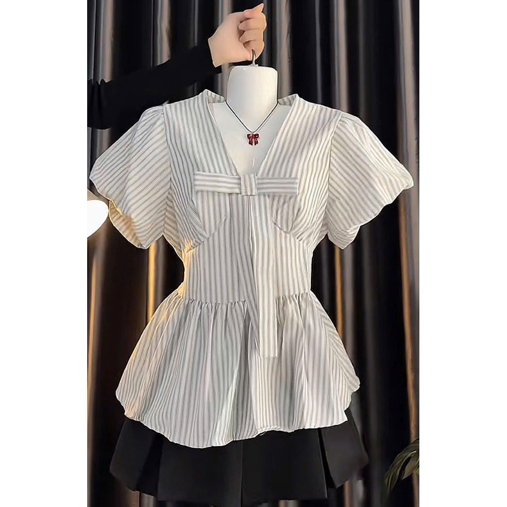 Áo sơ mi kẻ sọc tay phồng form babydoll xoè xinh sau lưng có khoá kéo thắt dây eo SMK98 - SamHi Closet