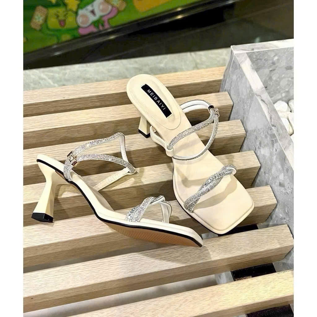 Sandal Mũi Vuông Quai Đá Xoắn Cone Heel – Dép Gót Trụ Cao 7cm, Thiết Kế Thanh Lịch, Êm Chân