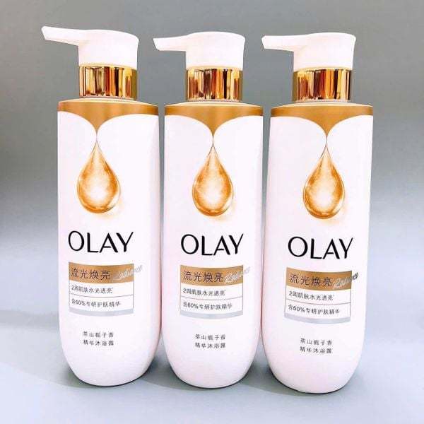 Sữa Tắm OLAY  B3+ Thái Lan Dưỡng Trắng Da, Cấp Ẩm Và Đàn Hồi Cho Da 500ml hương hoa trà