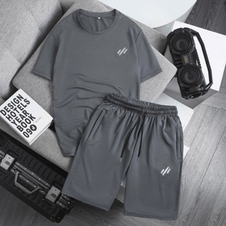 Bộ Đồ Thể Thao Nam Chất Thun Lạnh Mềm Mát Thoải Mái Mùa Hè Áo Cổ Tròn Decal Quần Short Túi Khóa
