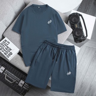 Bộ Đồ Thể Thao Nam Chất Thun Lạnh Mềm Mát Thoải Mái Mùa Hè Áo Cổ Tròn Decal Quần Short Túi Khóa