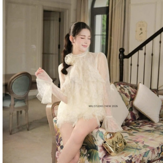 “Julia Set” Set Áo ren hoa thiết kế nhún bèo tiểu thư dài tay kèm quần short ngắn style dịu dàng sang chảnh