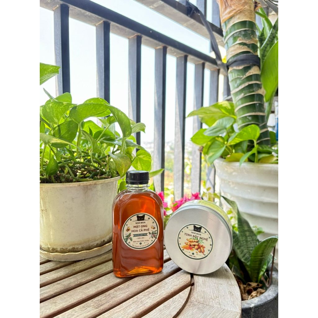 | Combo 2 | Mật ong nguyên chất + tinh bột nghệ 100g – hỗ trợ đẹp da, tiện lợi chăm sóc sức khỏe mỗi ngày | MM02