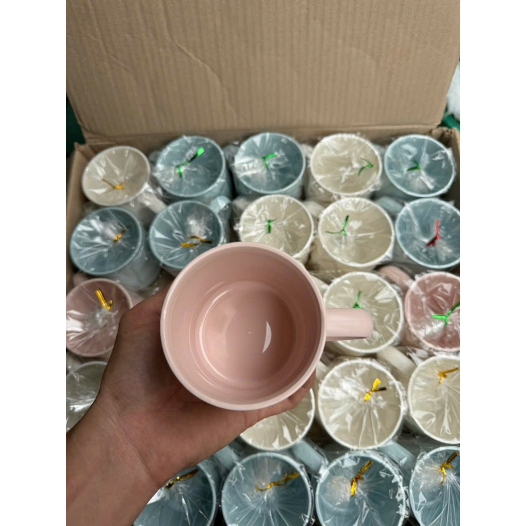 Ca uống nước, Cốc Nhựa Đánh Răng Có Tay Cầm