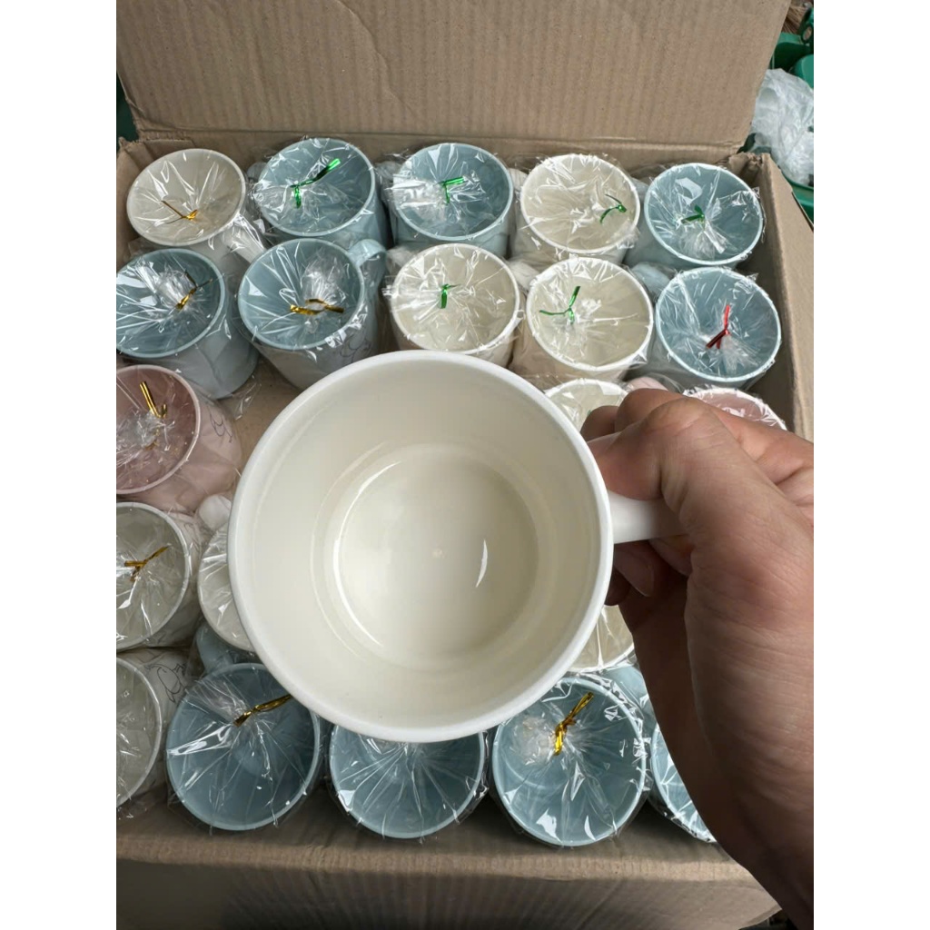 Ca uống nước, Cốc Nhựa Đánh Răng Có Tay Cầm