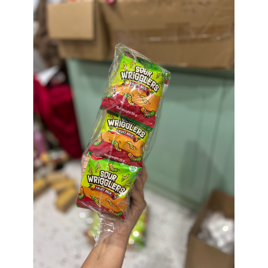 Kẹo dẻo siêu ngon con sâu cho mọi lứa tuổi sour wrigglers 10 gói