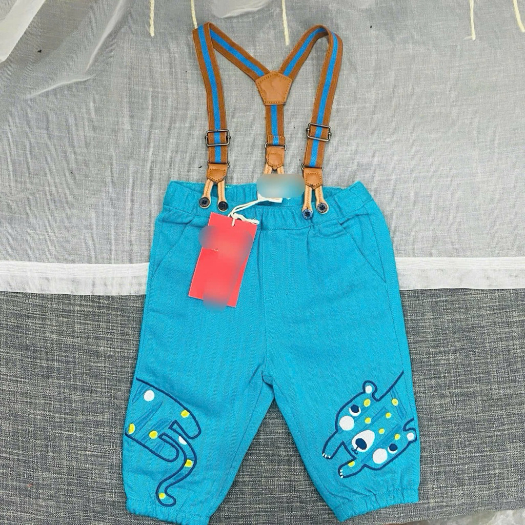 Quần bé trai xuất dư D8194 màu xanh hình gấu có quai đeo, cotton mềm thoáng mát, size 3-24M (3-13kg)