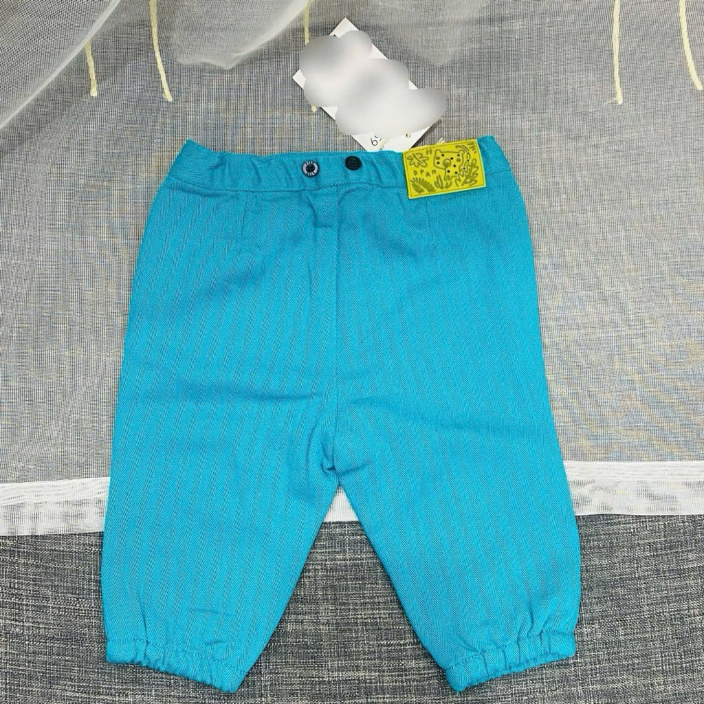 Quần bé trai xuất dư D8194 màu xanh hình gấu có quai đeo, cotton mềm thoáng mát, size 3-24M (3-13kg)