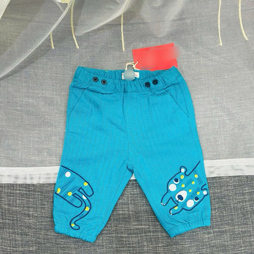 Quần bé trai xuất dư D8194 màu xanh hình gấu có quai đeo, cotton mềm thoáng mát, size 3-24M (3-13kg)