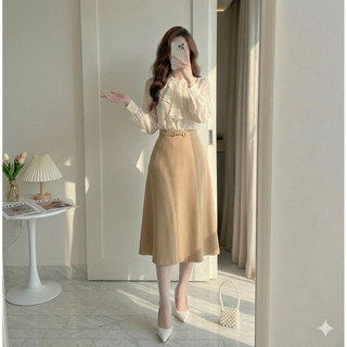 Chân váy xoè dày dặn vòng cung