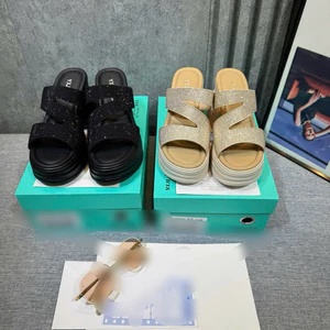 👠🕶️🎒👜…lê xuồng chéo