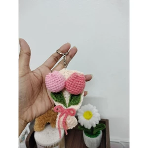 Móc Khoá Bó Hoa Tulip Handmade , Móc Khoá Len Handmade