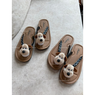 Dép tông xỏ ngón bản đế nâu NGATODER gắn hình gấu cute