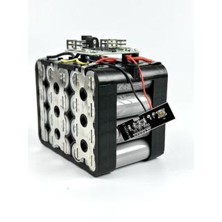 Pin đóng 20 cell DKPRO Mạch 3 mosfet dòng xả cao chân pin phổ thông 4cm Có đèn led báo pin Dùng Cho Máy Mài, Khoan