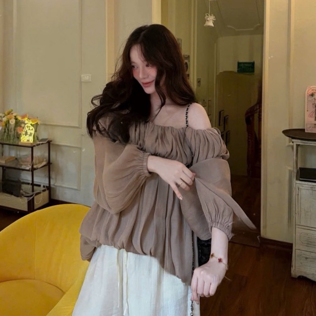 MIU.STUDIO •”Adia Top” Áo trễ vai voan tơ tay bồng style tiểu thư HQuốc ,Áo kiểu nữ thiết kế dáng bí bồng xoè nhún bèo