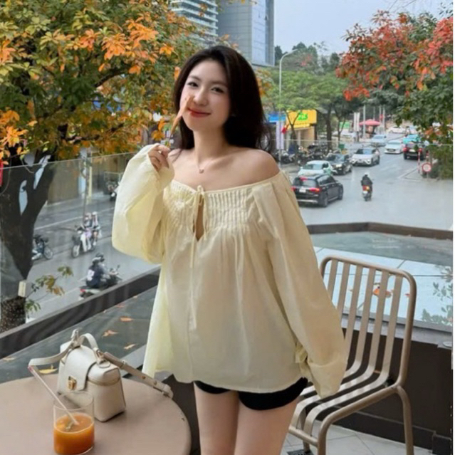 Áo babydoll trễ vai tay bồng thiết kế viền dập ly cách điệu , Áo kiểu nữ hở vai thiết kế đơn giản dễ phối • MIU.STUDIO