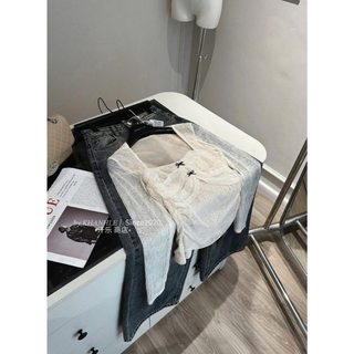Áo ren cổ vuông nhún đính nơ cộc